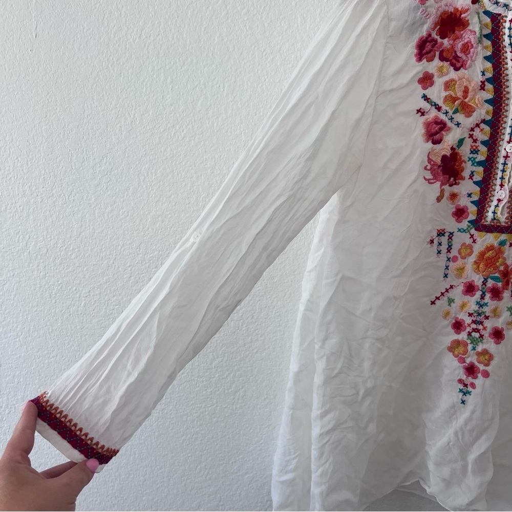 Johnny Was Floral Embroidered Georgette Blouse Sz S - Picture 2 of 6